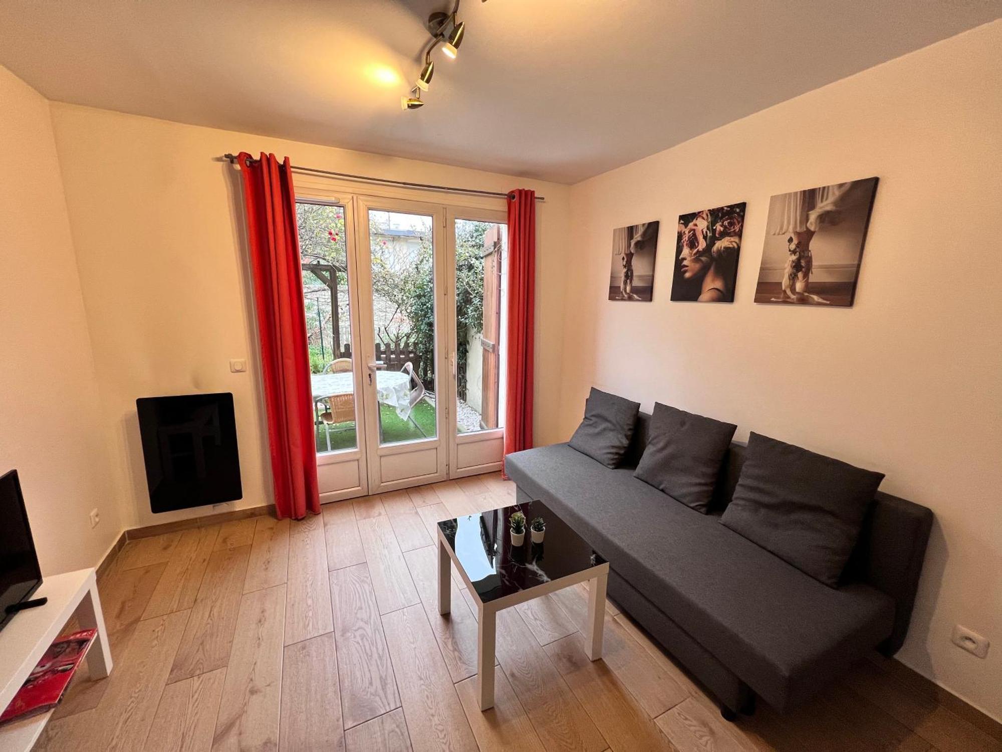 Apartamento F2 Avec Terrasse Saint-Denis  Exterior foto